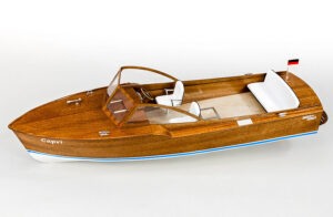 Bateau de sport Capri