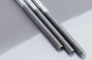 Tige avec embout fileté M2 x 200 mm